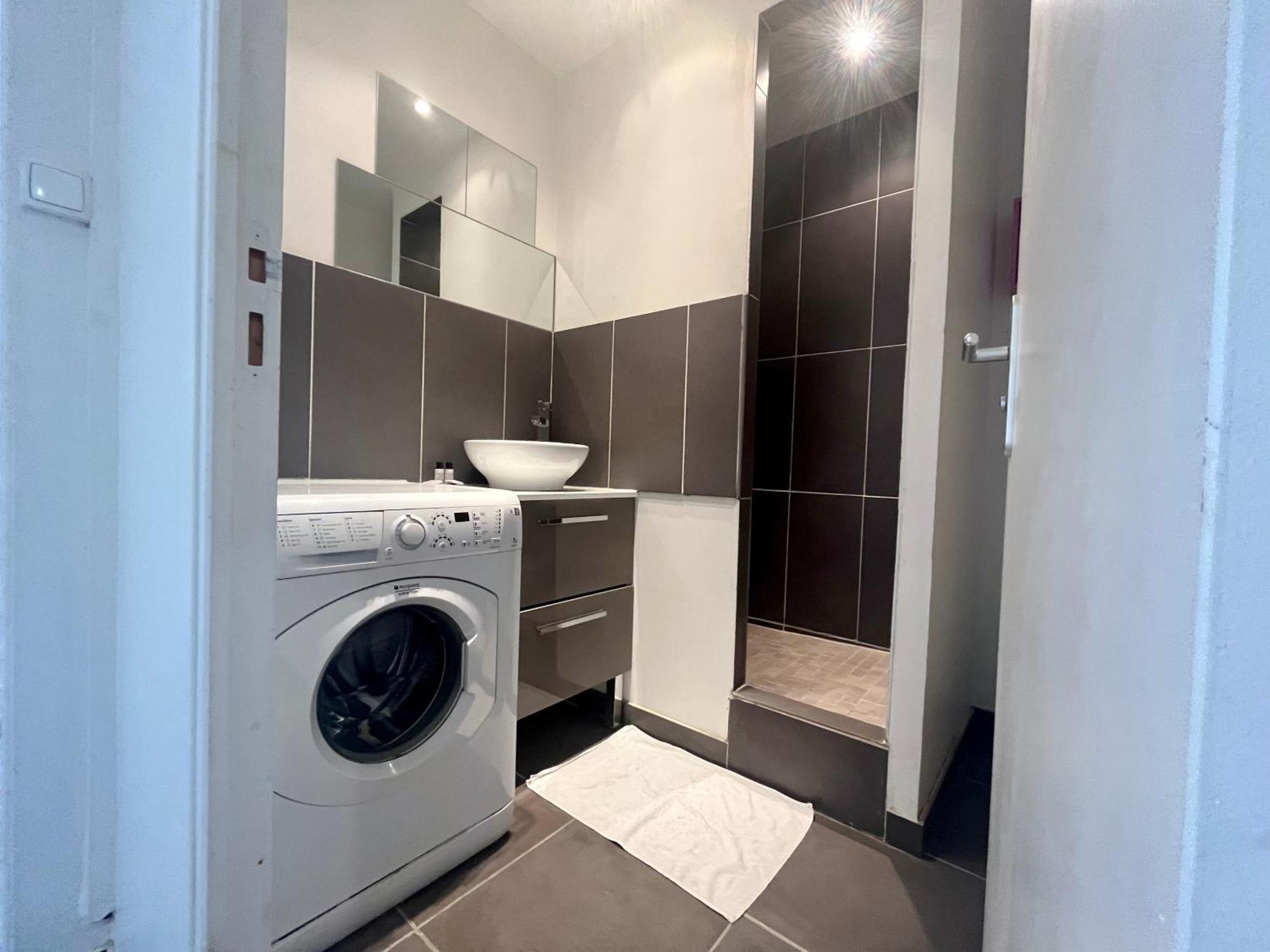 Suite Lavany Lyon Exterior foto