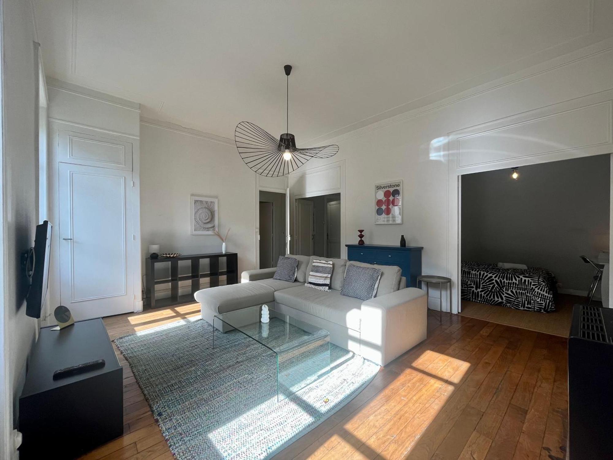 Suite Lavany Lyon Exterior foto